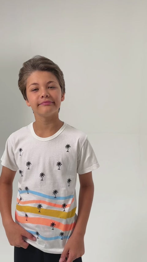 Conjunto Infantil Verão Masculino Ondas e Coqueiros - Off White