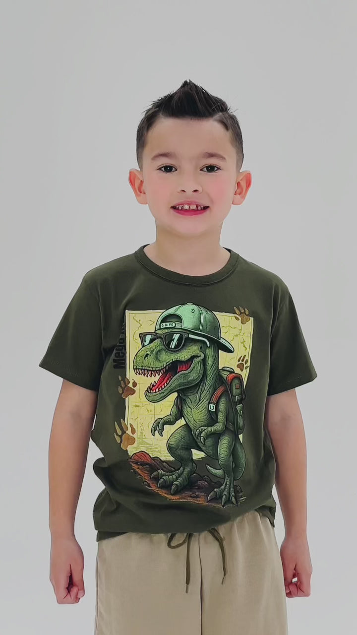 Conjunto Infantil Verão Masculino Dino de Boné - Verde